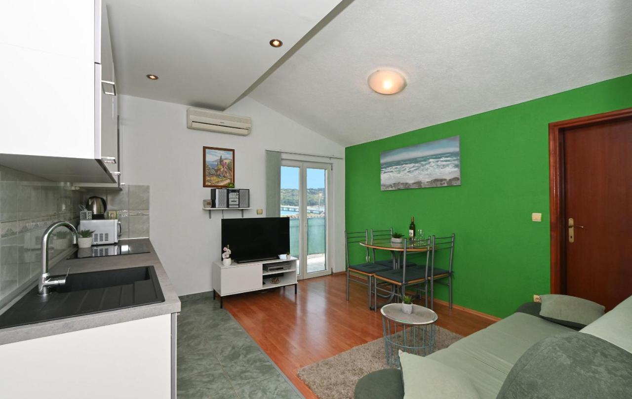 Apartments Marija Трогир Экстерьер фото