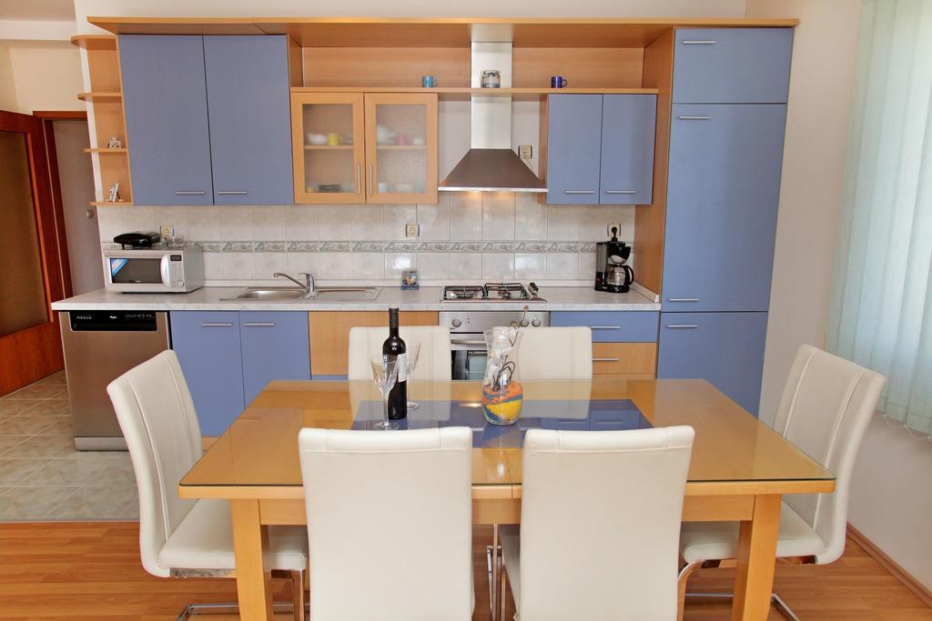 Apartments Marija Трогир Экстерьер фото